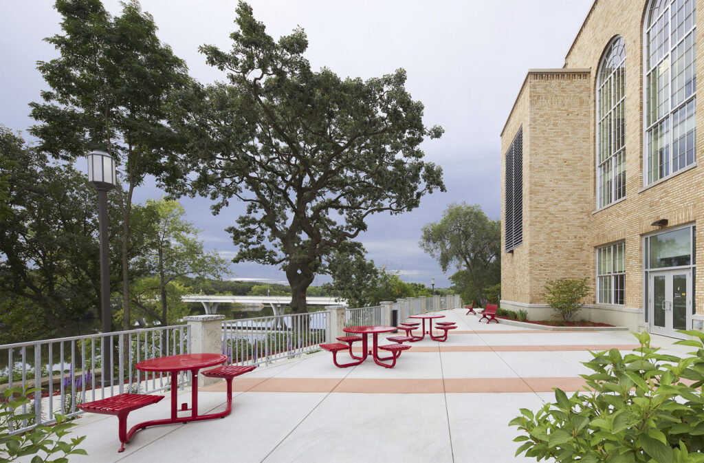 Credit Line: â€œAnthony Gilbert Â© Gaffer Photographyâ€